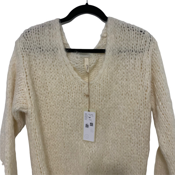 nwt Elan Oversize Minimal White Cream Classic Sweater Med No Material Size Tag - Picture 2 of 8